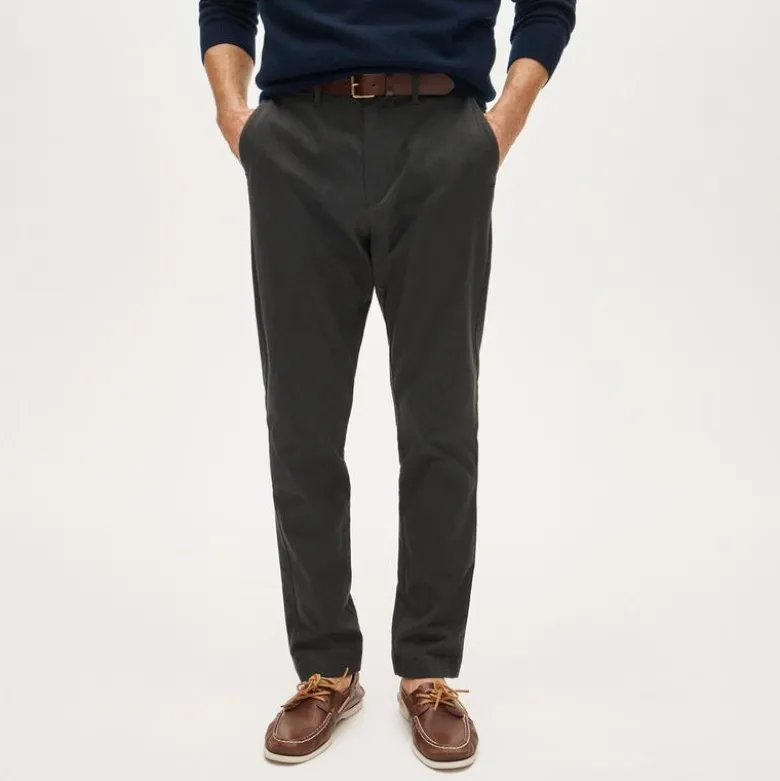 1040 Athletic Tapered-fit stretch chino pant