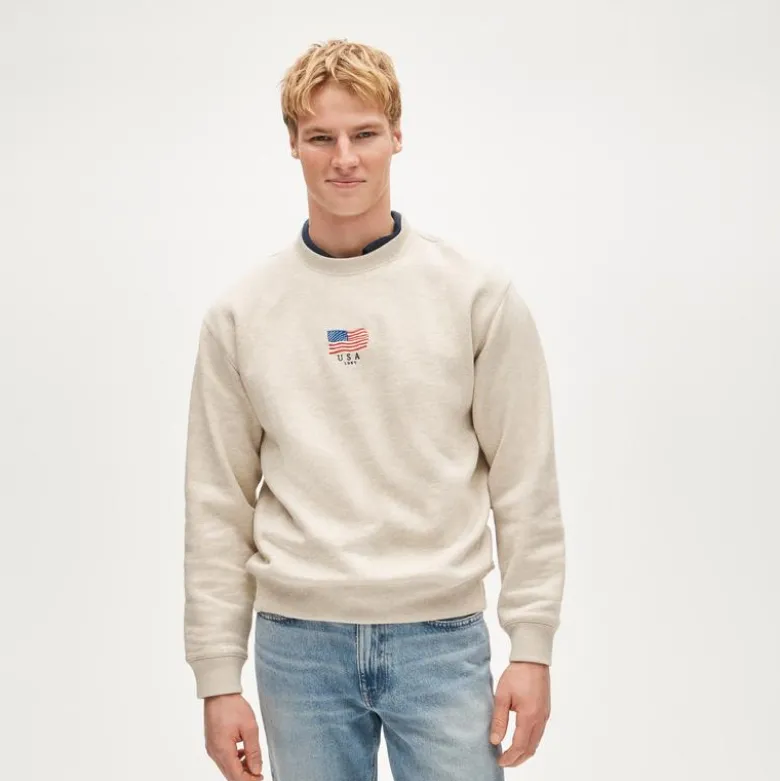 '83 fleece sweatshirt with flag embroidery