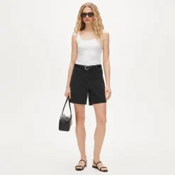 7" heritage chino short