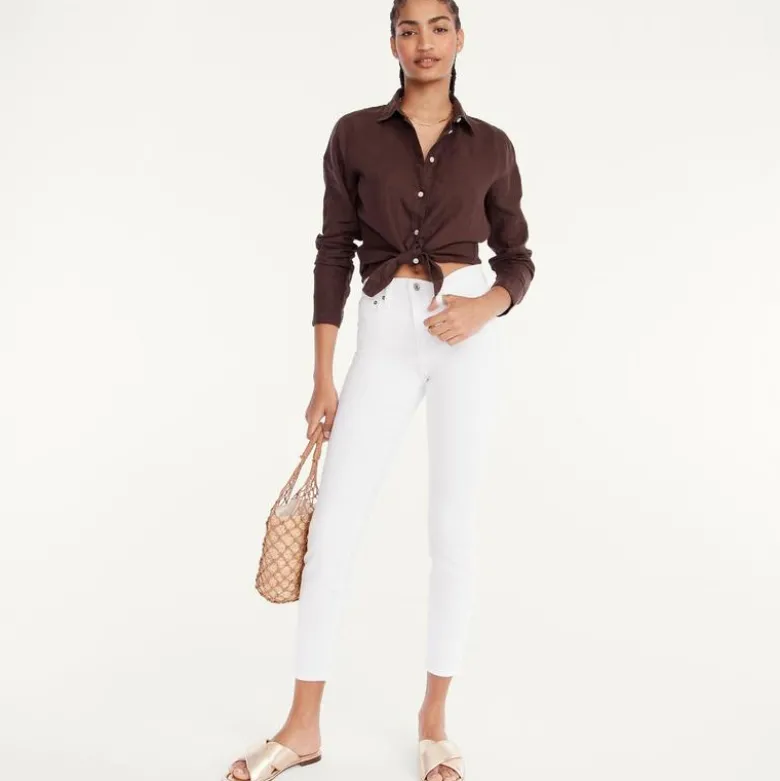 9" mid-rise toothpick jean in white