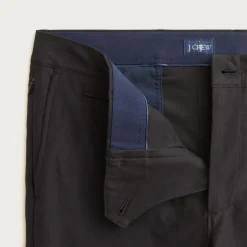 484 Slim-fit tech pant