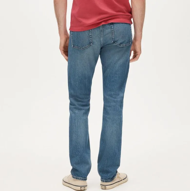 770™ Straight-fit jean in vintage medium wash