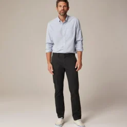 770™ Straight-fit stretch chino pant