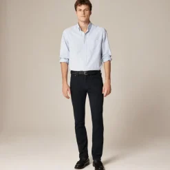 770™ Straight-fit stretch jean in deep lake wash