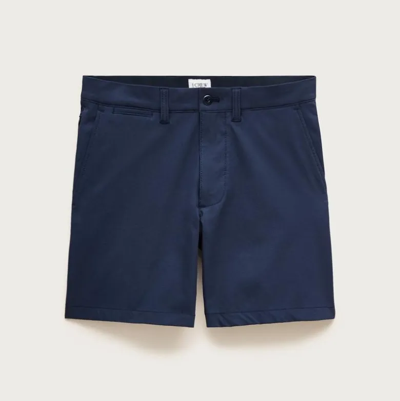7" tech short