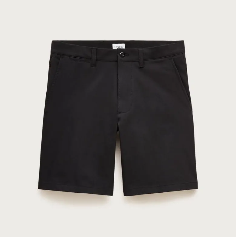 9" tech short