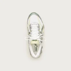 ASICS® GEL-CUMULUS® 16 sneakers