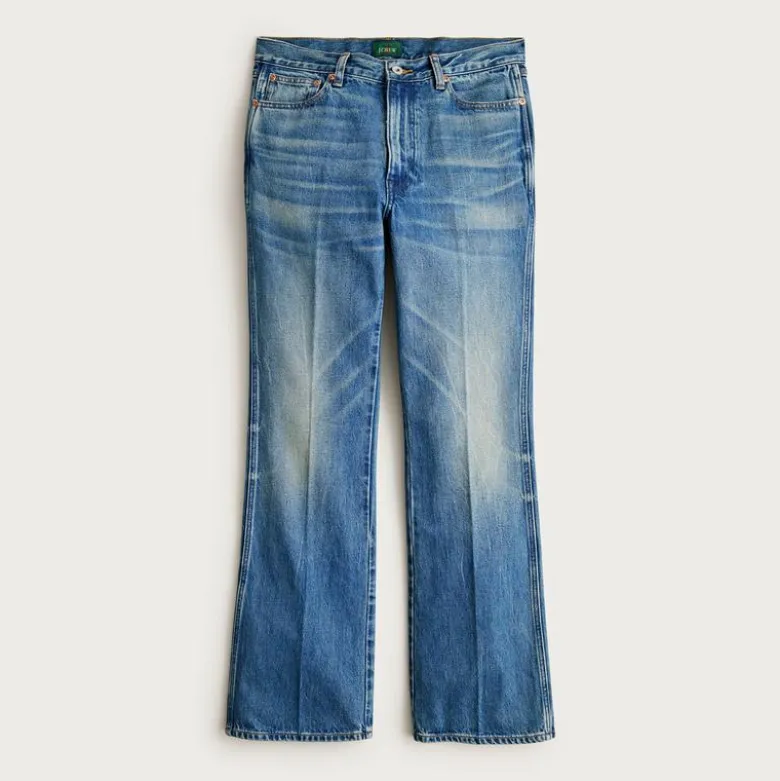 Bootcut creased jean in vintage medium wash