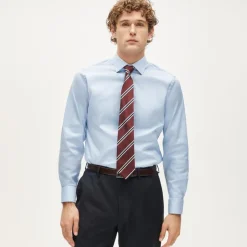 Bowery performance stretch dress shirt with spread collar
