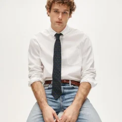 Broken-in organic cotton oxford shirt