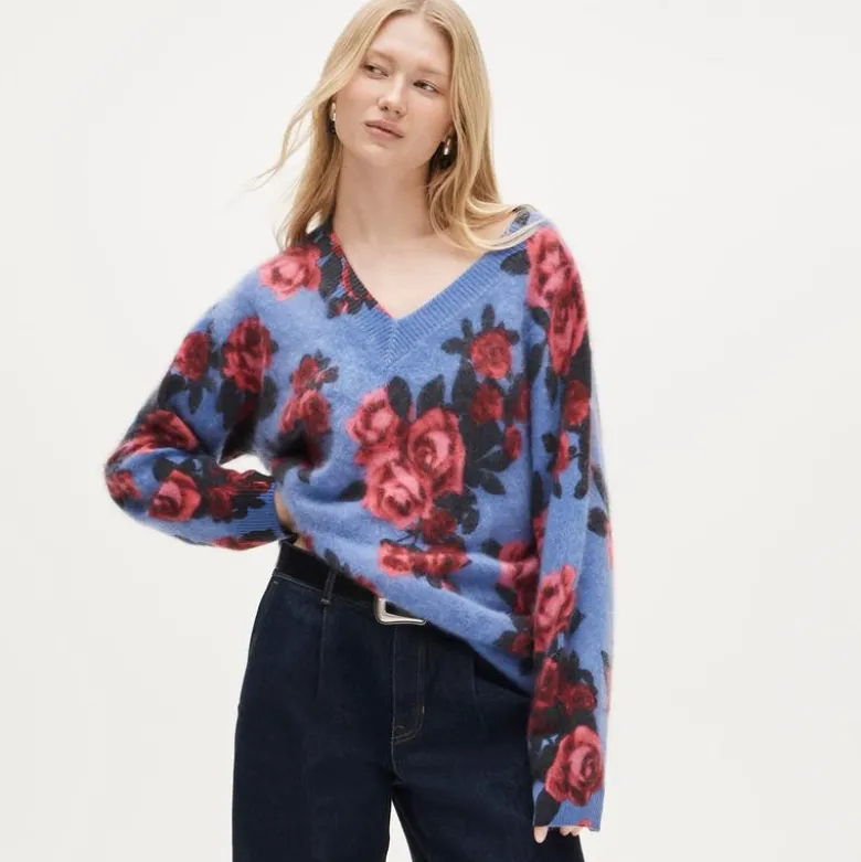 Brushed cashmere relaxed V-neck sweater in floral print