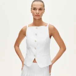 Button-up cutaway tank top in Gramercy linen blend