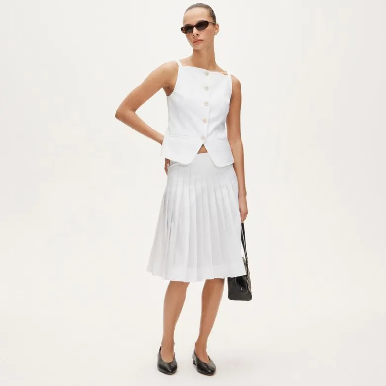 Button-up cutaway tank top in Gramercy linen blend