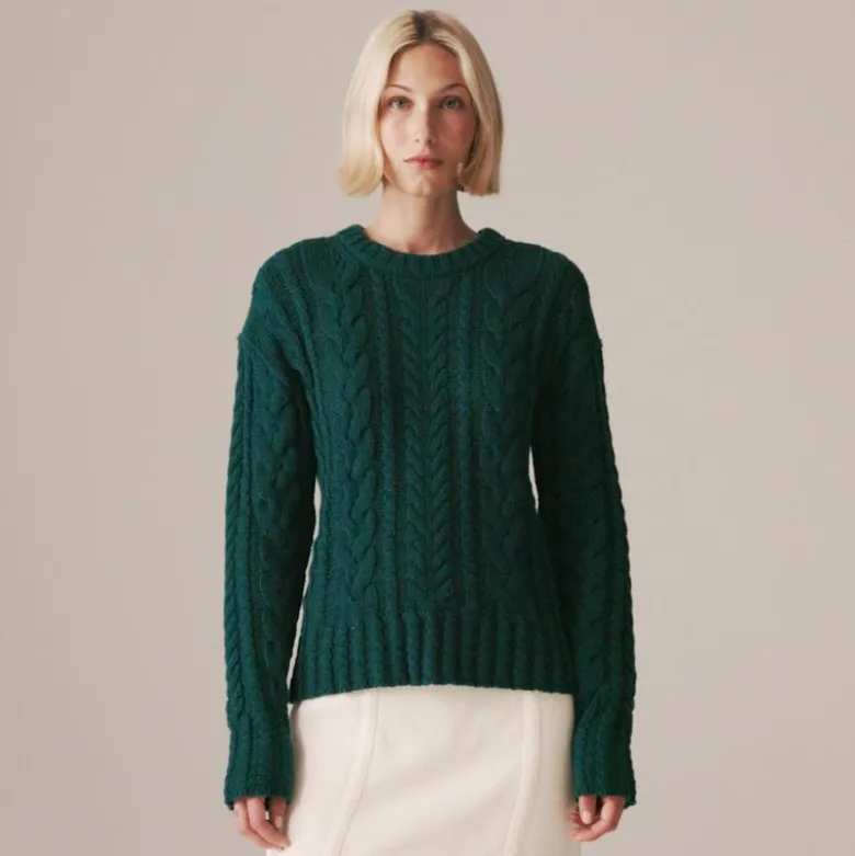 Cable-knit crewneck sweater