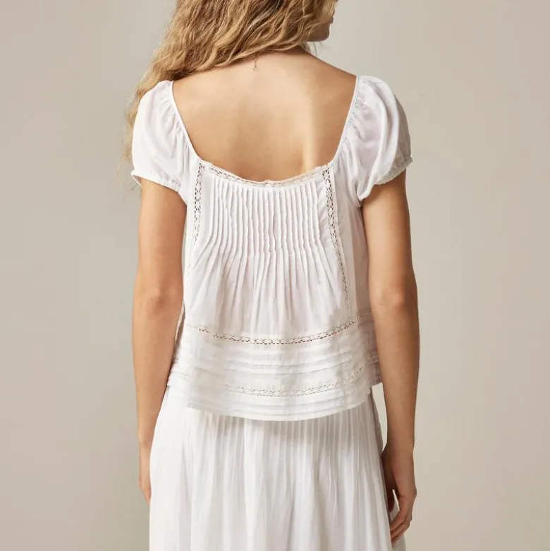 Cap-sleeve lace-trim top in cotton voile