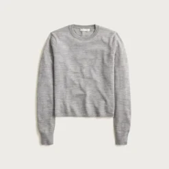 Carolyn fitted crewneck sweater in merino wool