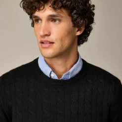 Cashmere cable-knit sweater
