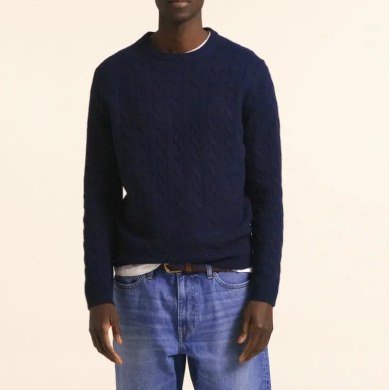 Cashmere cable-knit sweater
