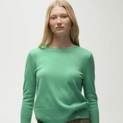 Cashmere classic-fit crewneck sweater