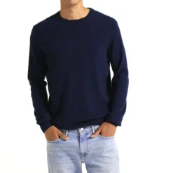 Cashmere crewneck sweater