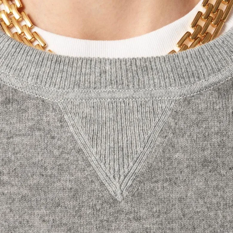 Cashmere crewneck sweatshirt
