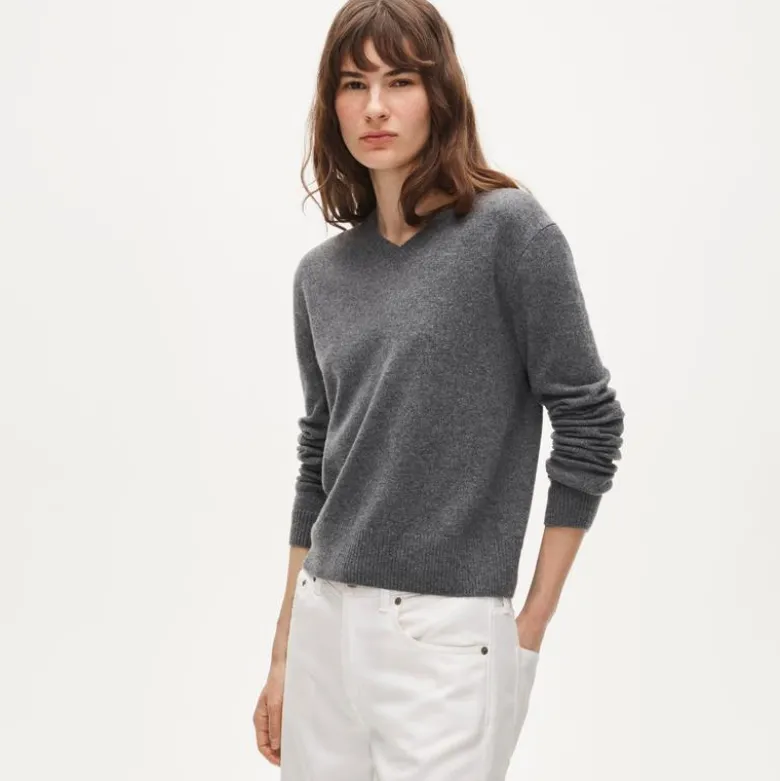 Cashmere high V-neck sweater