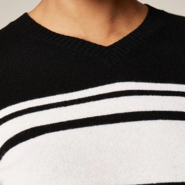 Cashmere high V-neck sweater in stripe