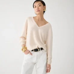 Cashmere relaxed V-neck sweater