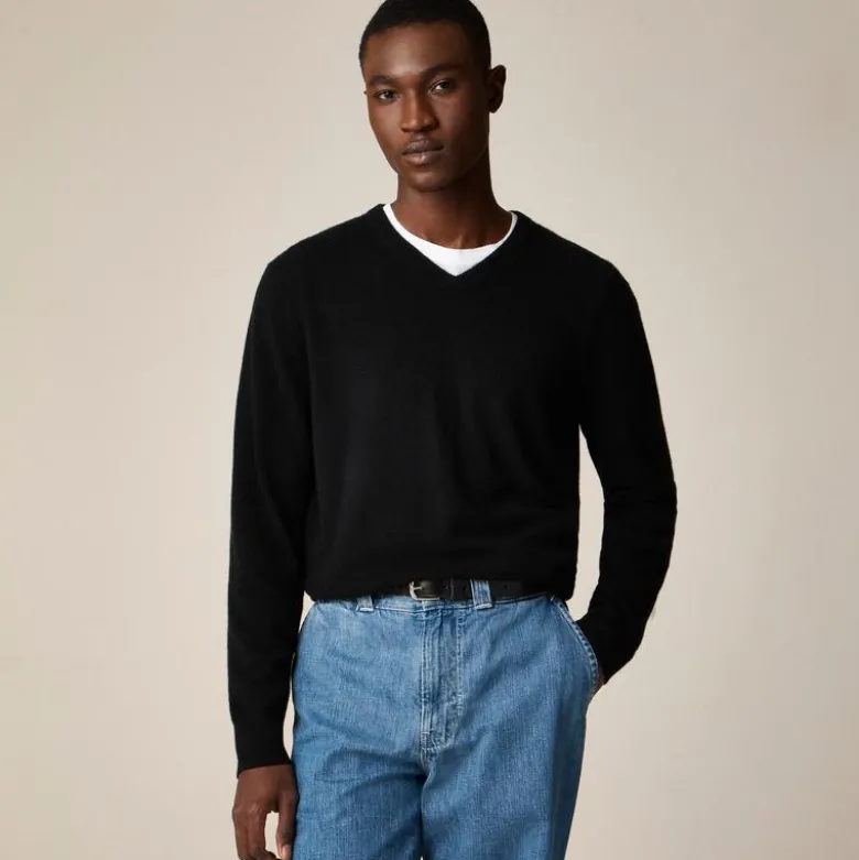 Cashmere V-neck sweater
