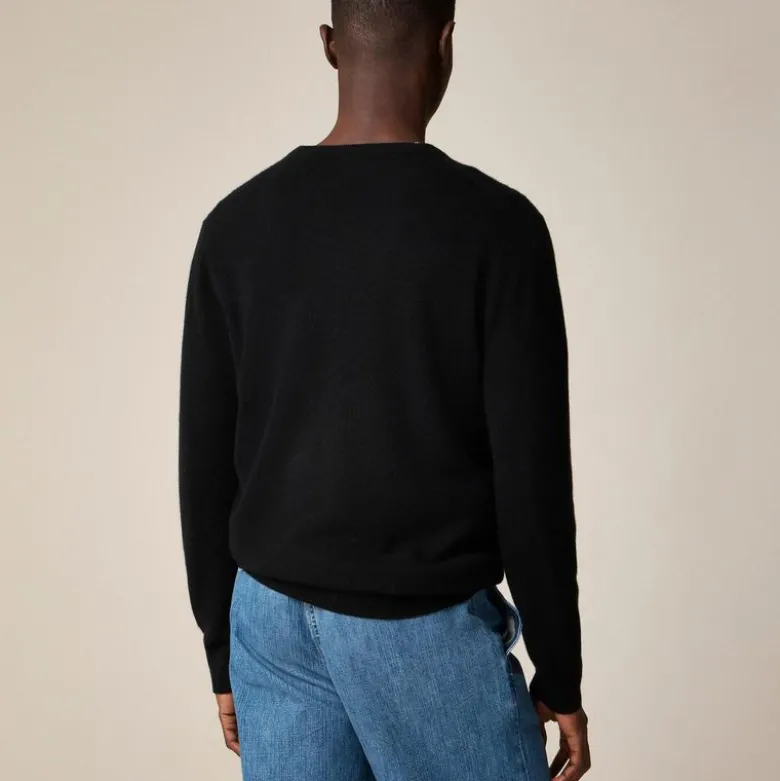 Cashmere V-neck sweater