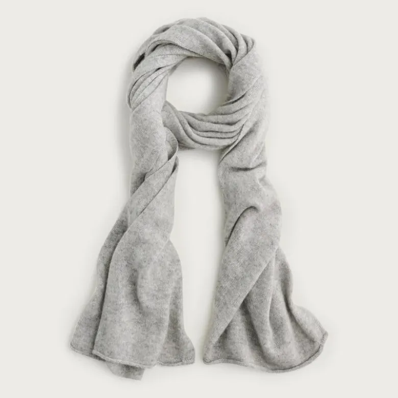 Cashmere wrap