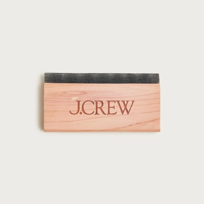 Cedar sweater comb