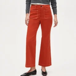 Charley kickout cropped pant in chino