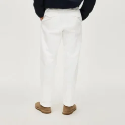 Classic chino pant