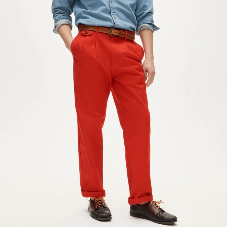 Classic double-pleated chino pant