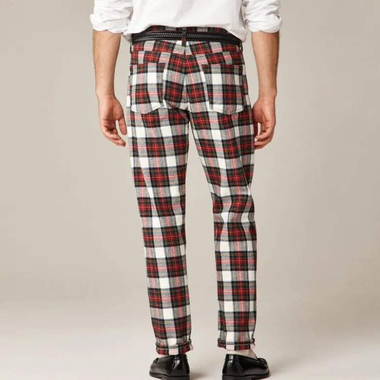 Classic five-pocket twill pant in Stewart tartan