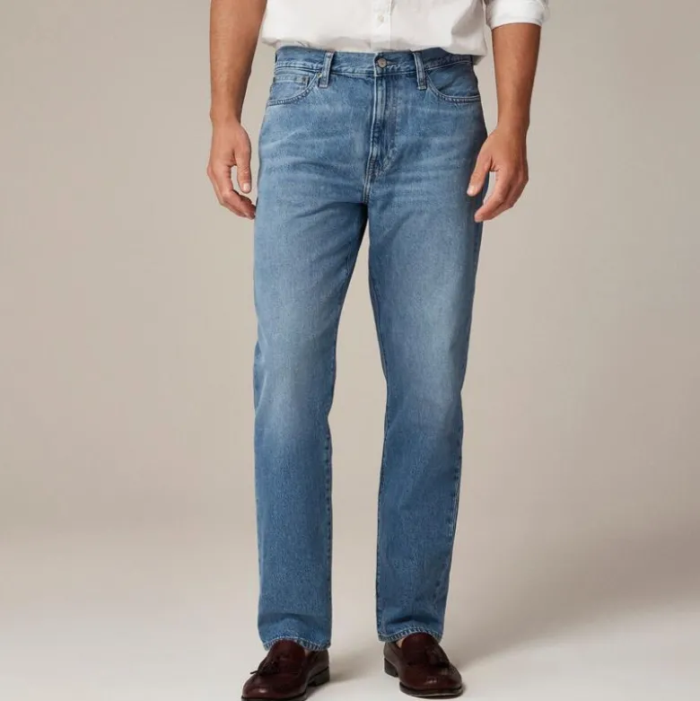 Classic jean in medium wash