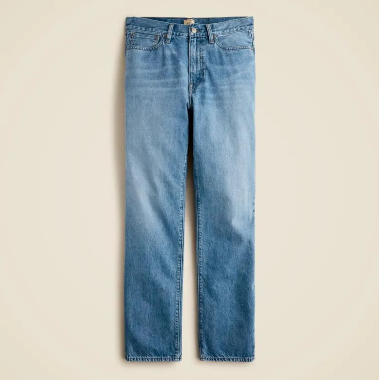 Classic jean in medium wash