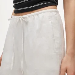 Cosmo short in linen