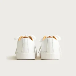 Court sneakers in leather