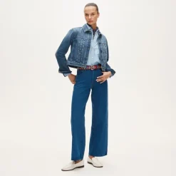 Cropped denim jacket with pintucks