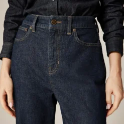 Curvy slim-wide jean