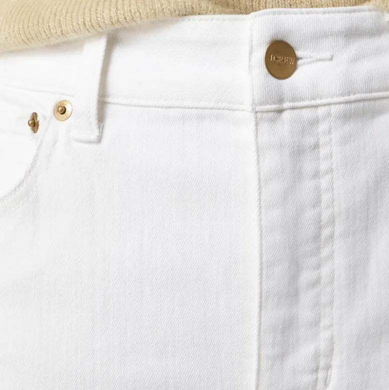 Curvy slim-wide jean