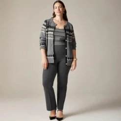 Delaney kickout sweater pant
