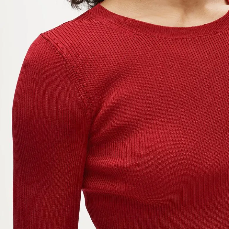 Elbow-sleeve sweater