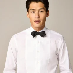 English satin point bow tie
