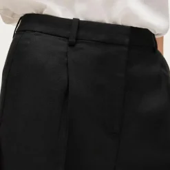 Essential wide-leg pant in Gramercy linen blend