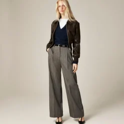 Essential wide-leg pant in Italian studio wool blend