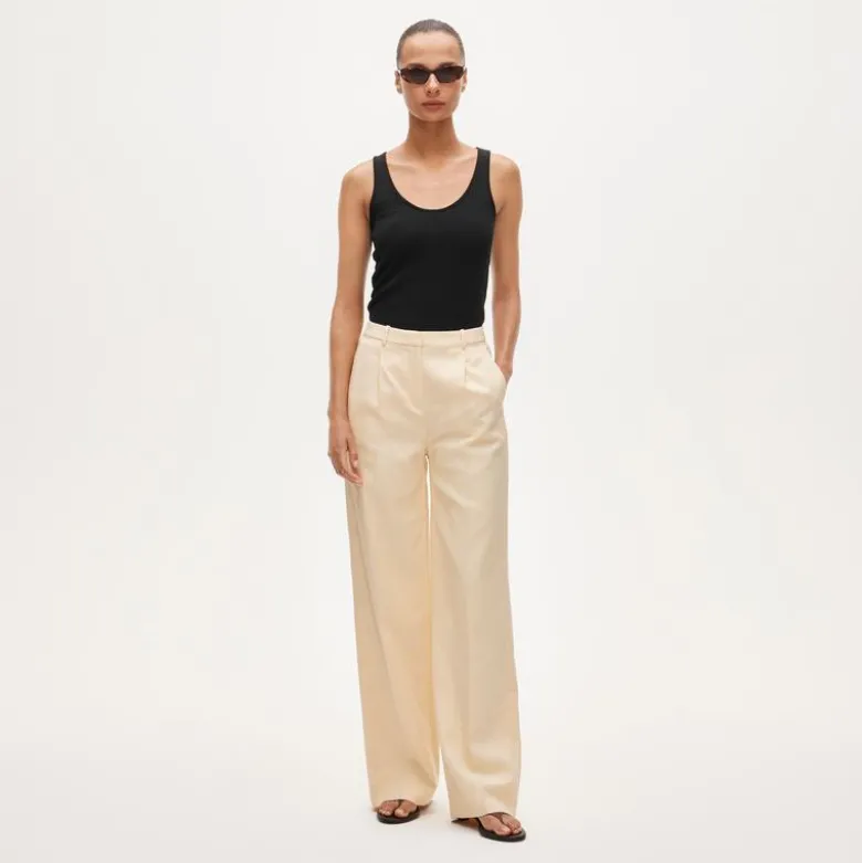 Essential wide-leg pant in Gramercy linen blend