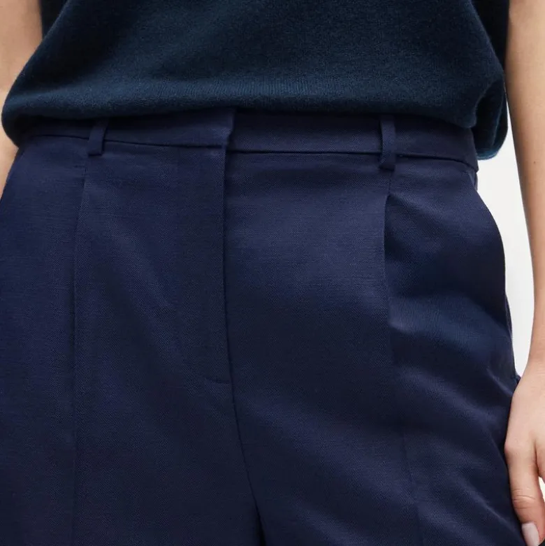 Essential wide-leg pant in Gramercy linen blend